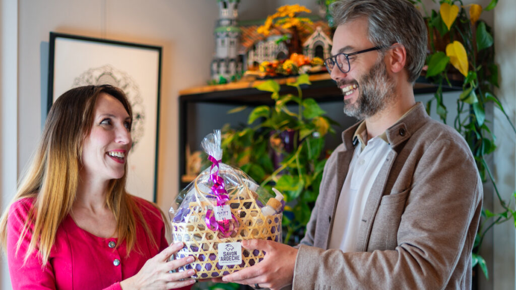 Cadeau de St Valentin local Ardéchois Ardèche savon cosmétique