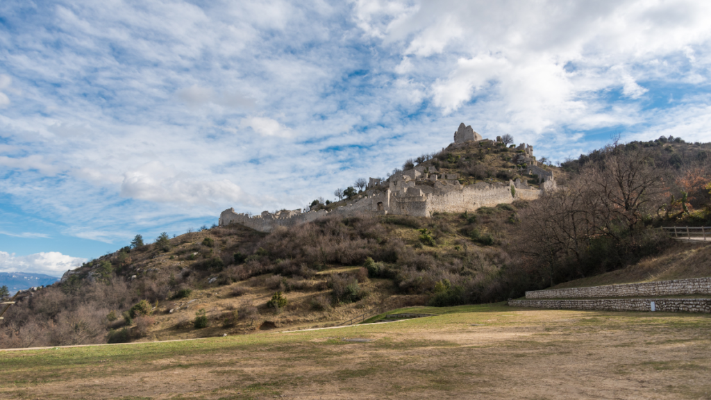 Château de Crussol en hiver en Ardèche