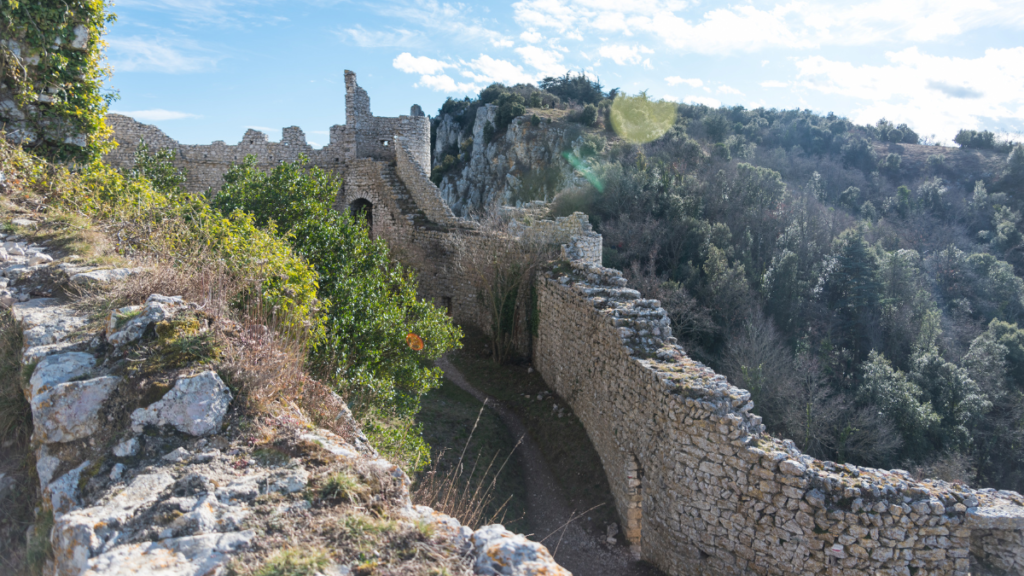 Château de Crussol randonnée avec enfant Ardèche