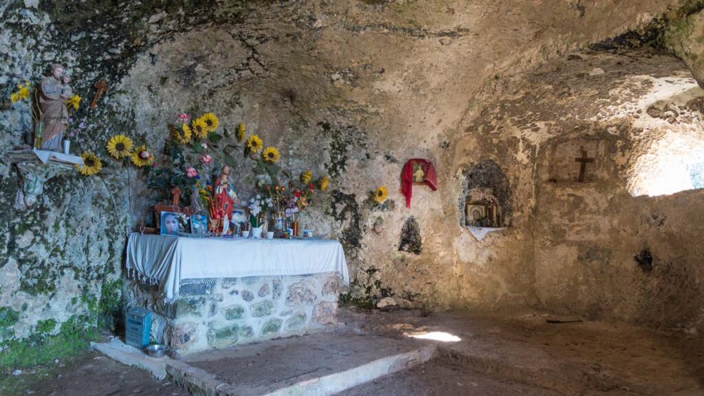 Chapelle des Balmes de Montbrun