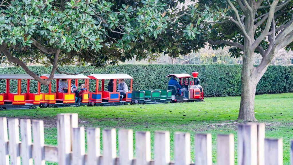 Horaires petit train parc jouvet à Valence