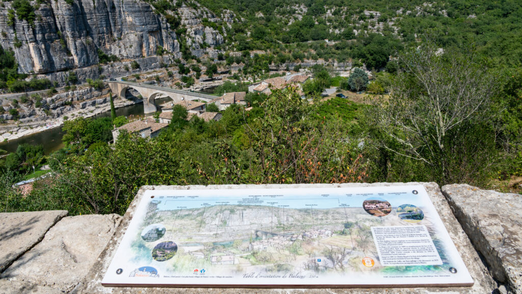 Panorama au château de Balazuc