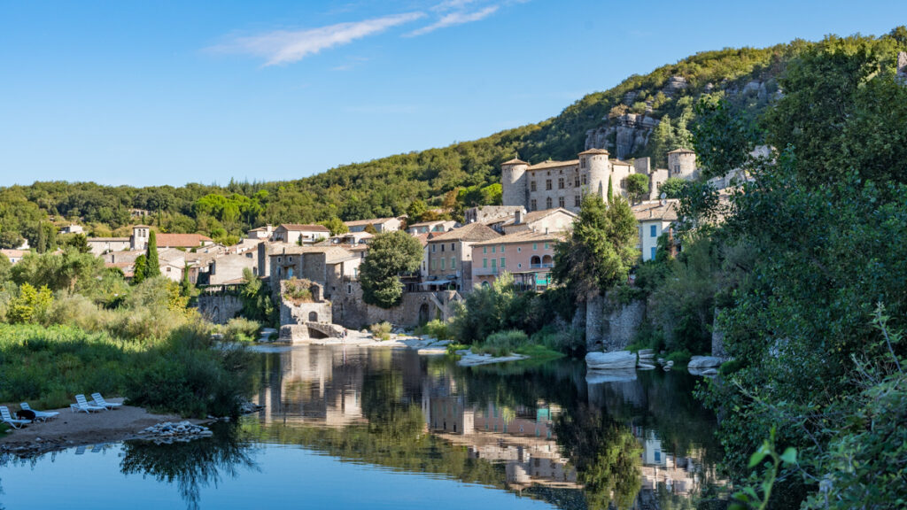 Plage de Vogué en Ardèche