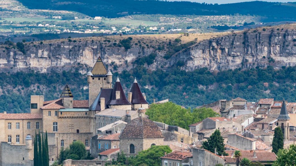 Visiter Aubenas et son chateau en famille avec enfants