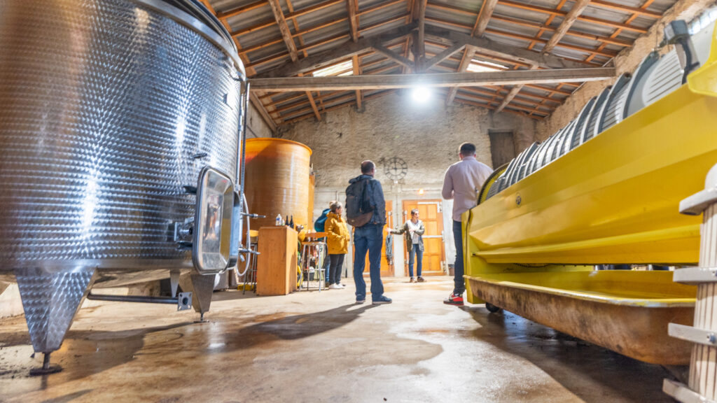 Visite du vignoble et caveau  Mirabel Charmis vin Ardèche