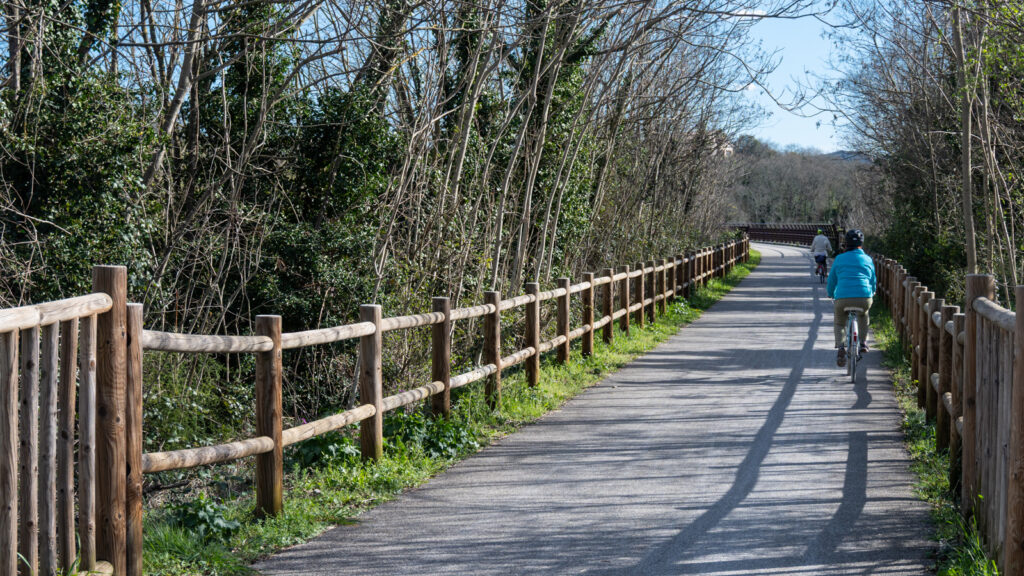 Visiter Vogue Ardèche randonnée circuit voie douce verte Via Ardèche