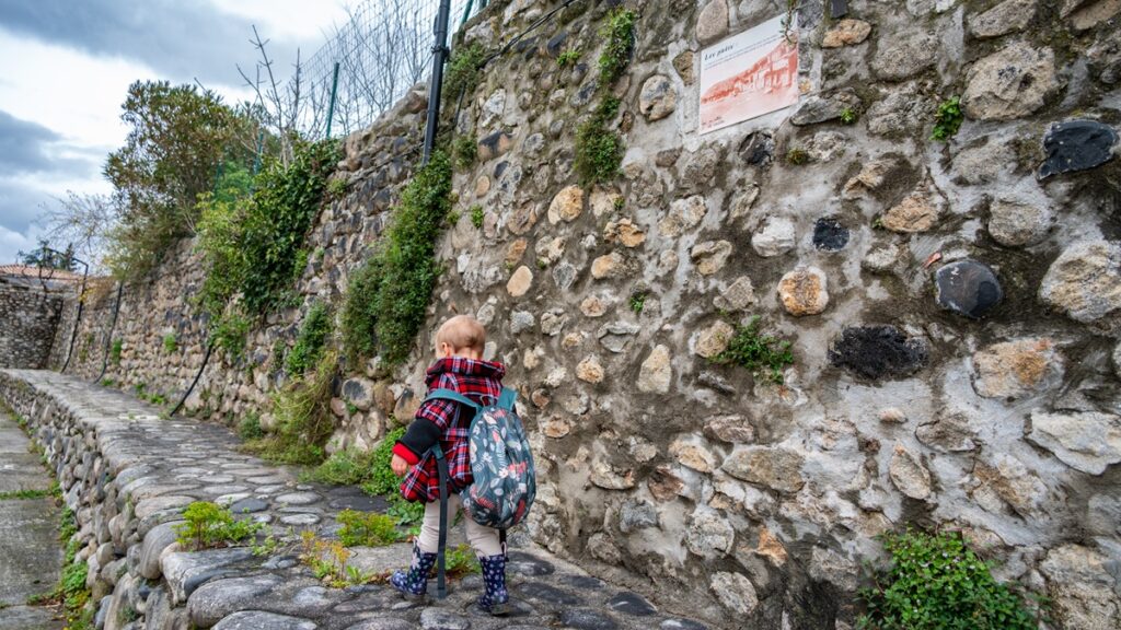 Randonnée facile avec bébé enfants en Ardèche Vogüé