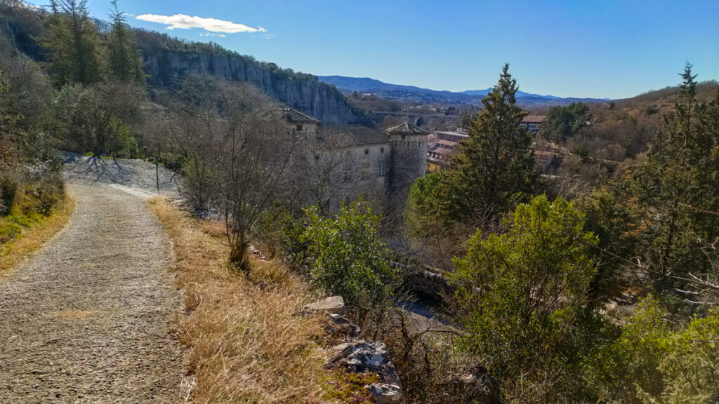 Randonnée facile avec des enfants Vogüé Ardèche